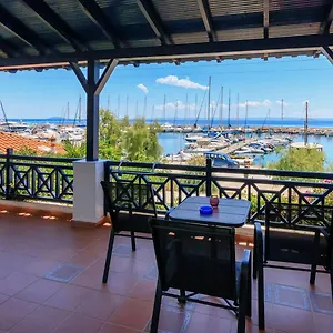 Διαμέρισμα Seafront Blue, Νικήτη